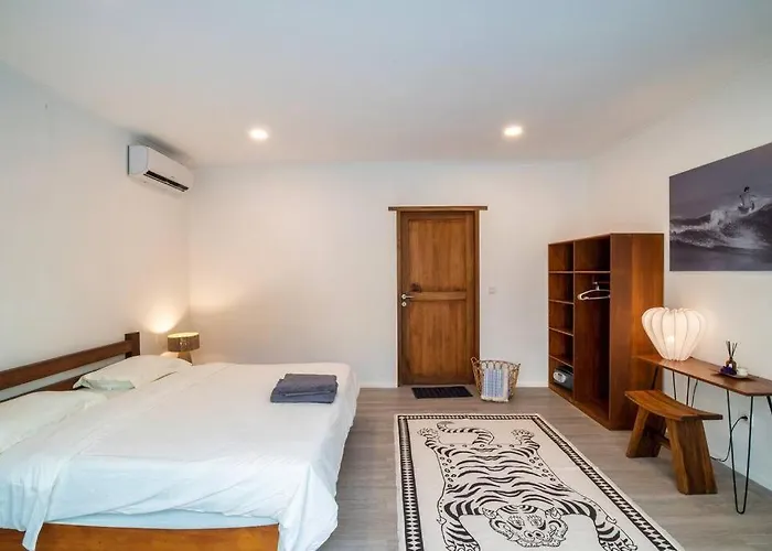 Modern 4bdr With Patio & Private Pool Berawa *