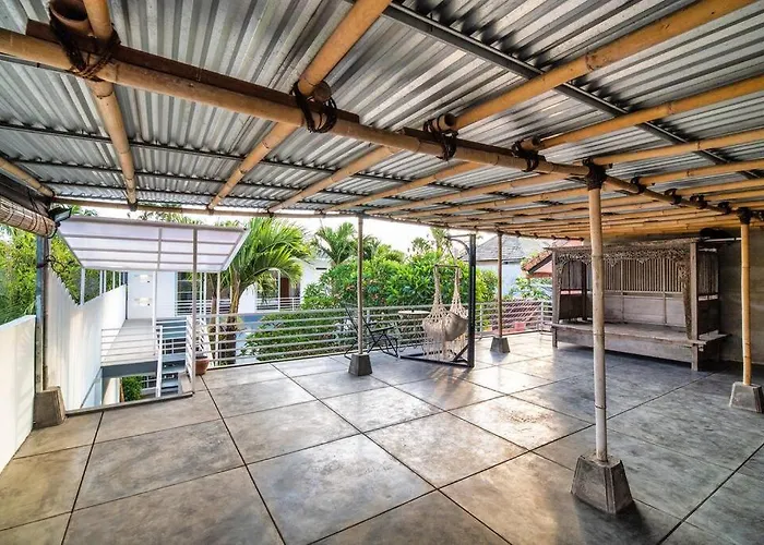Modern 4bdr With Patio & Private Pool Berawa Villa *